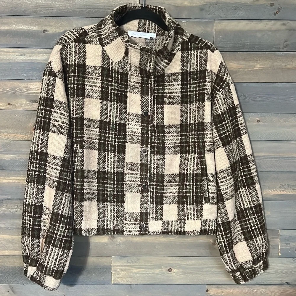 New All in Favor Plaid Crop Jacket Women’s Size Large in Chestnut Plaid - Picture 3 of 16